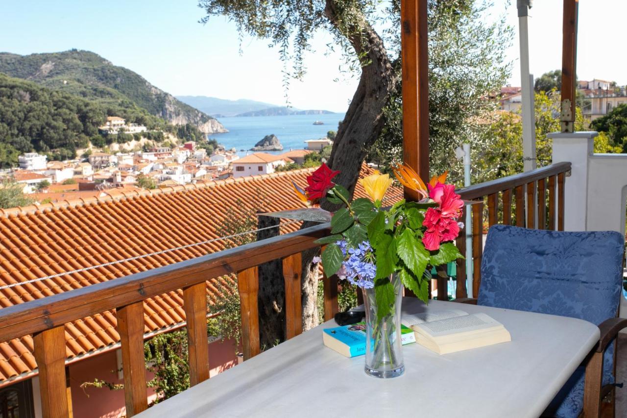 Magda'S Hotel Apartments Parga Exterior photo